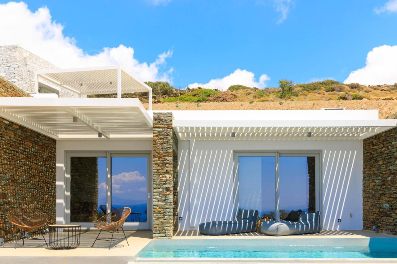 Iliades Luxury Boutique Suites Batsi  Bagian luar foto